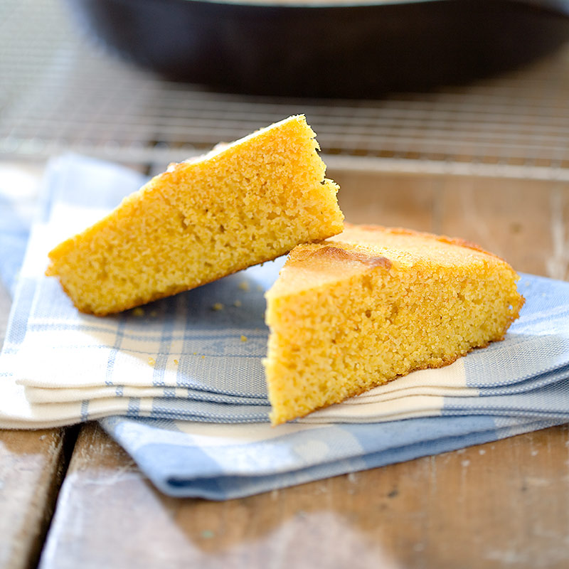 Southern-Style Skillet Corn Bread